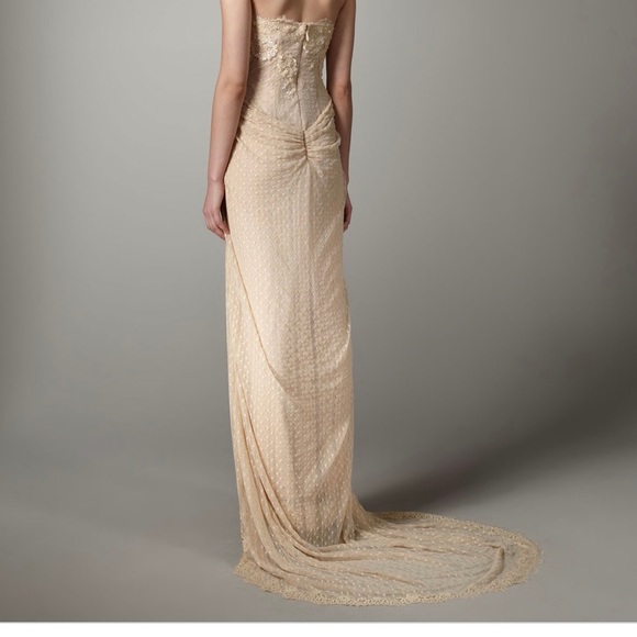 Mandaly Gown - Picture 2 of 8